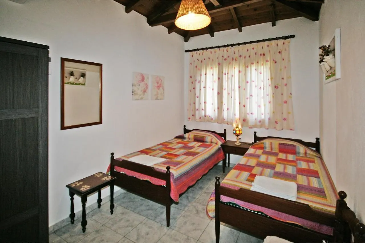 Efi'S Home Vourvourou Villa