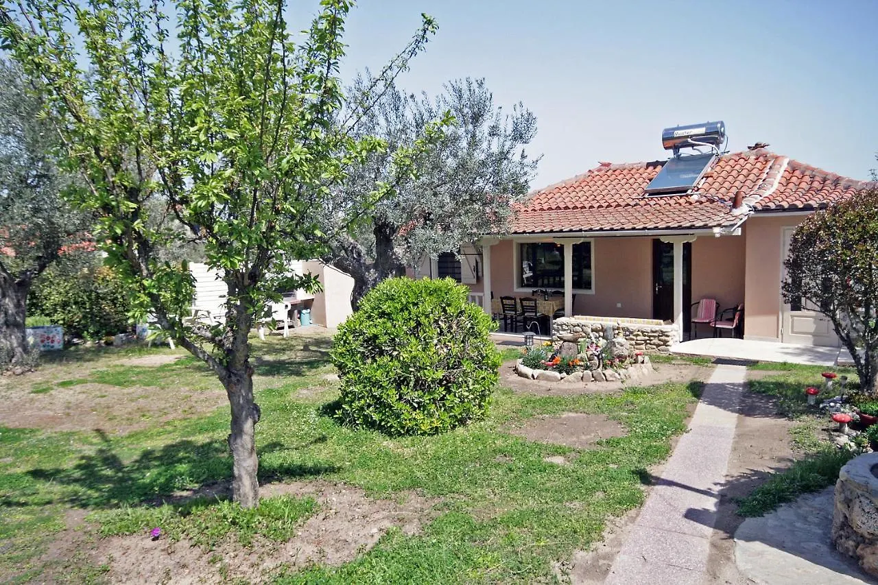 Villa Efi'S Home Vourvourou
